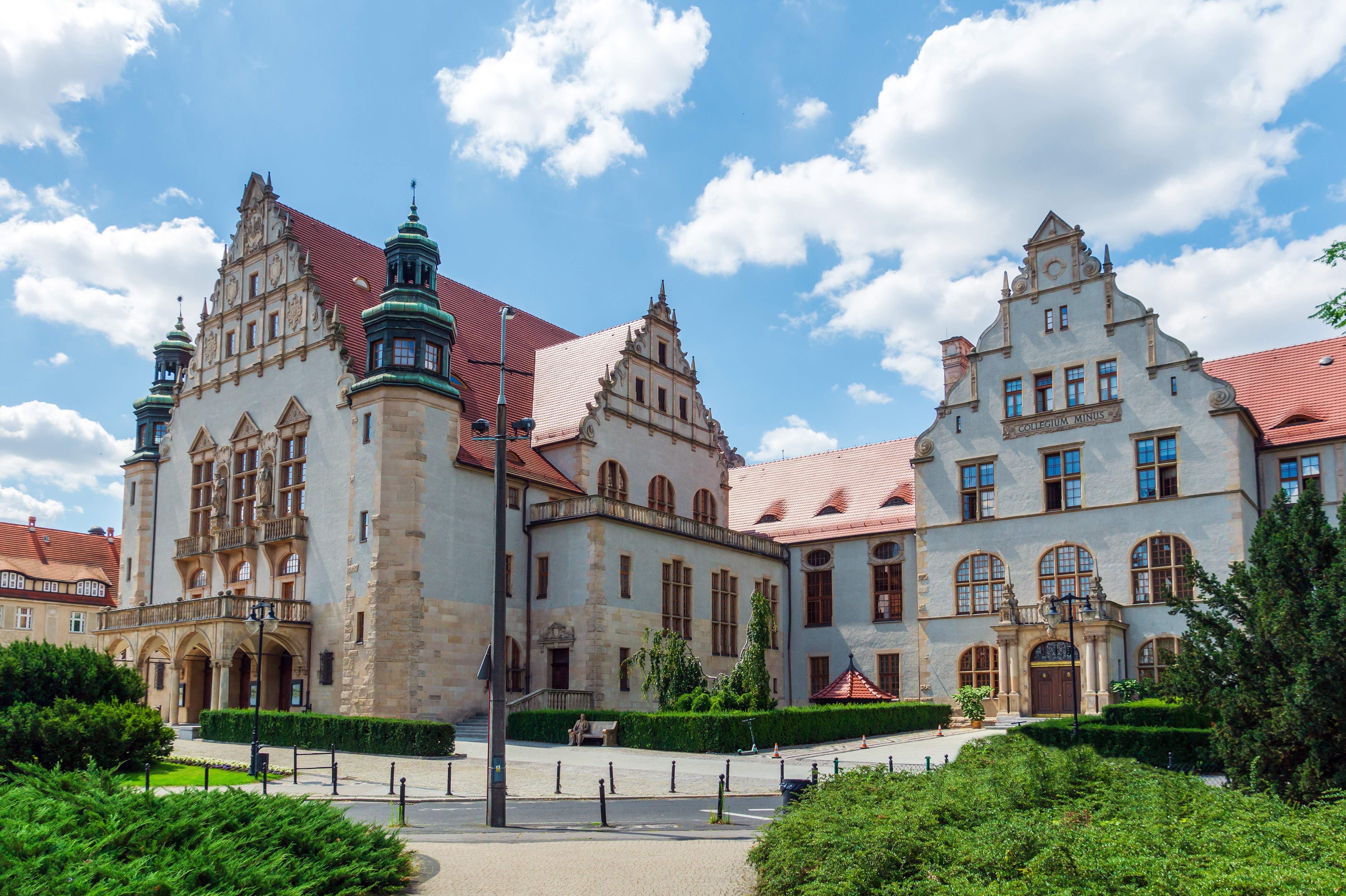 Adam Mickiewicz University International Admissions | Global Admissions